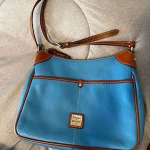 Dooney& Bourke